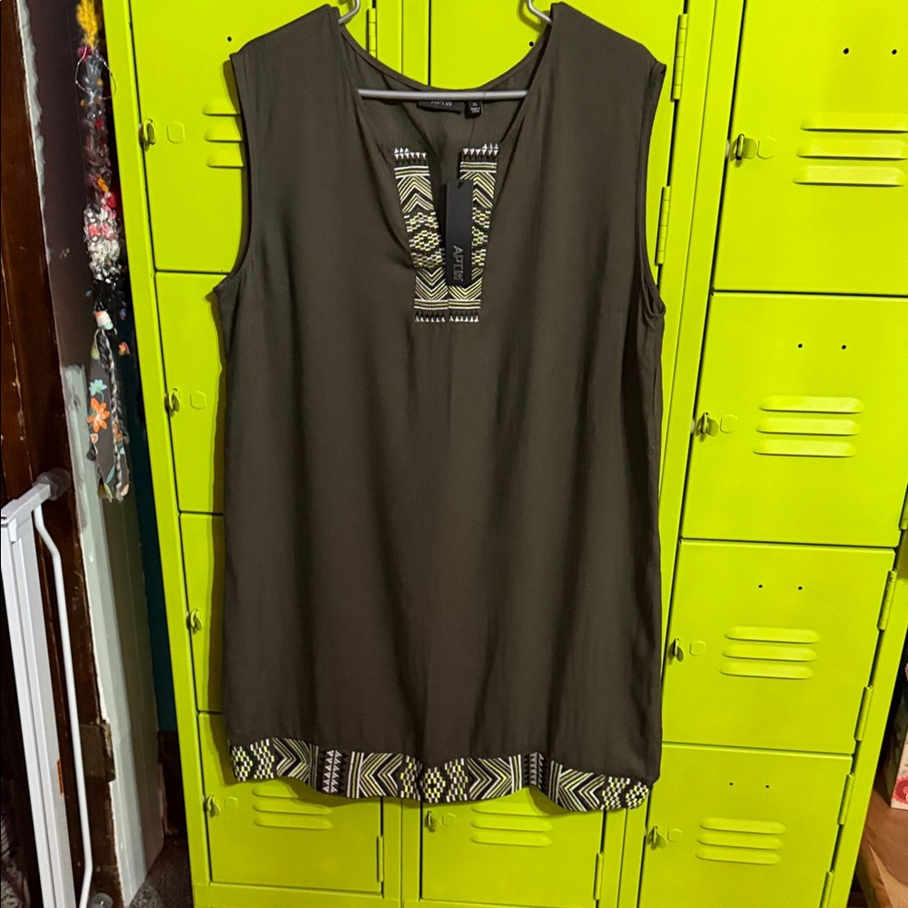 Apt. 9 Olive Green Sleeveless Dress with Geometric Trim